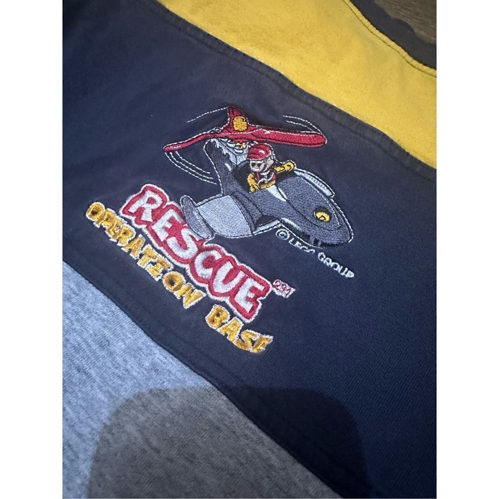 Vintage Lego Rescue Operation Helicopter Embroidered Logo Kids Size 4T - Picture 3 of 8